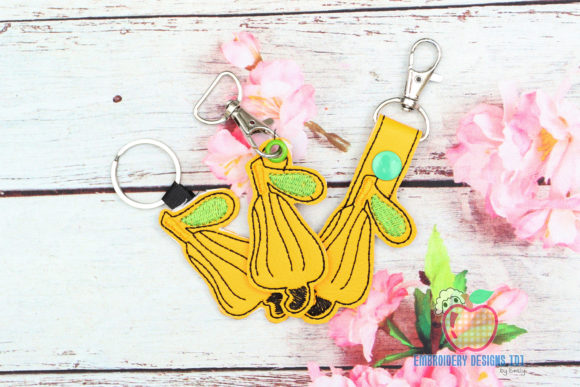 Cashew Apple ITH KeyFob Snaptab Review